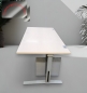 Preview: K+N - Schreibtisch - hydraulisch höhenverstellbar - Ahorn - 160x80