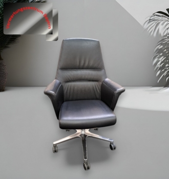 Arte`s Italy - Drehstuhl - Chefstuhl - Leder - schwarz