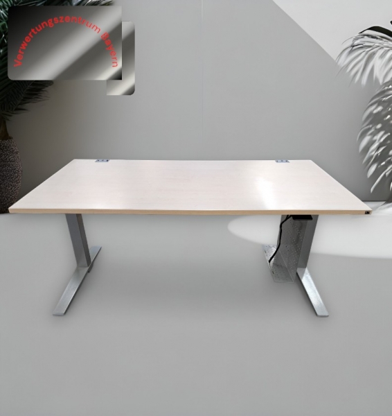 K+N - Schreibtisch - hydraulisch höhenverstellbar - Ahorn - 160x80