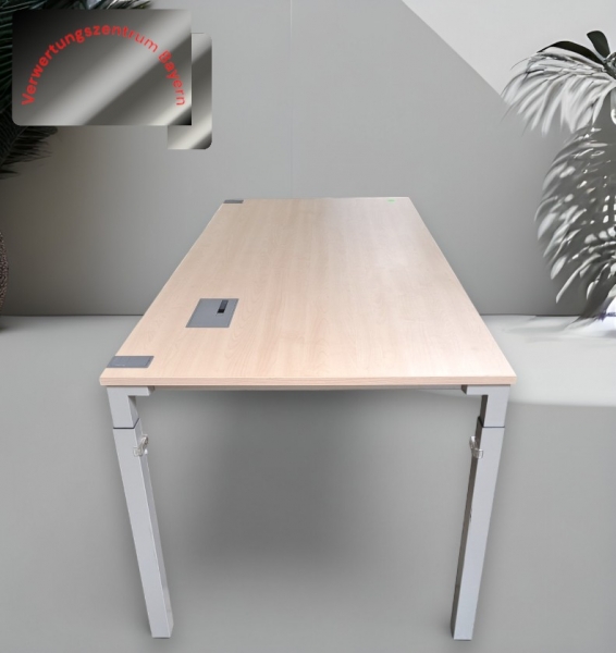 Steelcase - Schreibtisch - Ahorn - 180x80