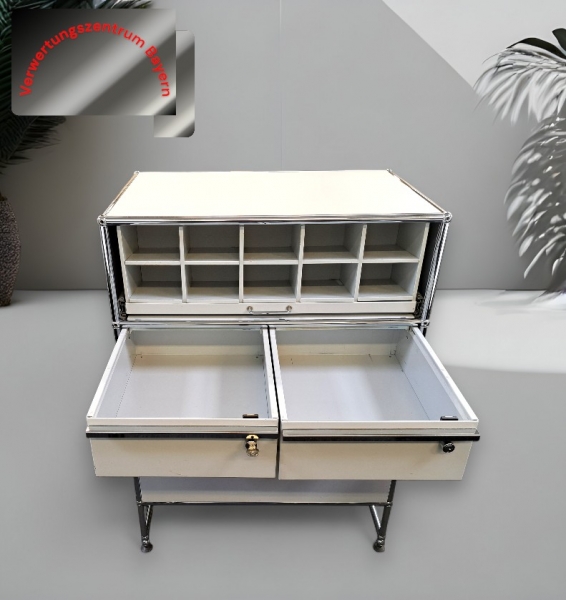 USM Haller - Sideboard - Counter - lichtgrau - 77x52-70x107