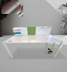 Bene - Schreibtisch - mit Trennwand - weiß - 180x80