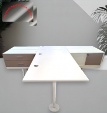 Vitra - Schreibtisch - Arbeitsplatz - mit Sideboards - weiß-braun 270x180