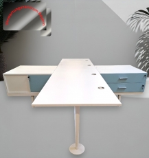Vitra - Schreibtisch - Arbeitsplatz - mit Sideboards - weiß-mint 270x180